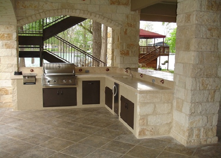 Outdoor kitchen to keep home cool this summer & for better home energy rating